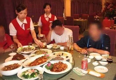 做得出呢啲事,肯定系广东人! 做得出呢啲事,肯定系广东人!