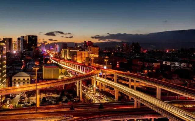 广州,留下还是离开? 广州,留下还是离开?