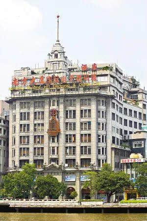 昔日CBD,如今拍乌蝇,长堤的衰落是因为时代吗? 昔日CBD,如今拍乌蝇,长堤的衰落是因为时代吗?