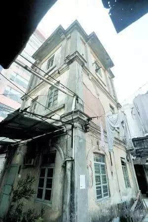 昔日CBD,如今拍乌蝇,长堤的衰落是因为时代吗? 昔日CBD,如今拍乌蝇,长堤的衰落是因为时代吗?