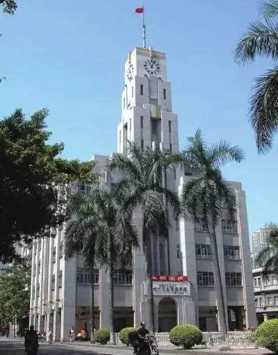 昔日CBD,如今拍乌蝇,长堤的衰落是因为时代吗? 昔日CBD,如今拍乌蝇,长堤的衰落是因为时代吗?