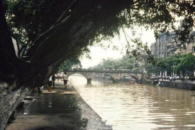 “忘本”的广州人 “忘本”的广州人