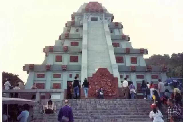 广州8090:我哋童年回忆里嘅乐园 广州8090:我哋童年回忆里嘅乐园