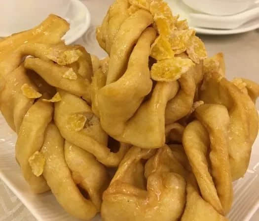 日渐消失的广州夜茶，是否印证着广州已经失去光华？