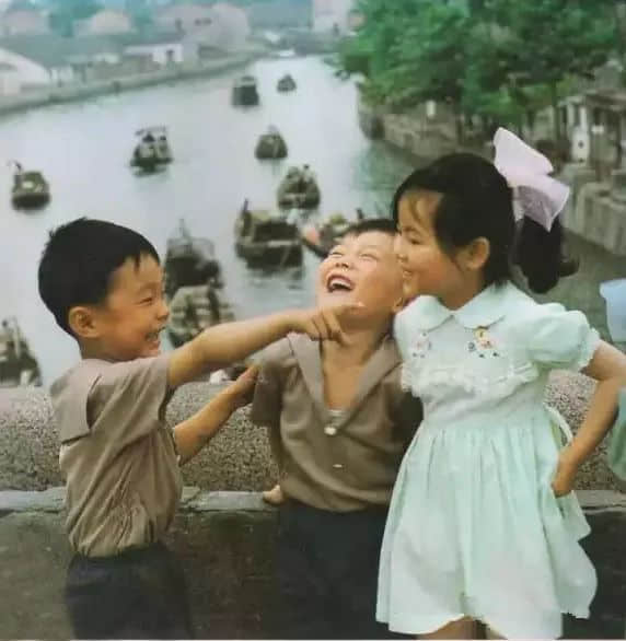 每个过儿童节嘅大人,其实都系有病 每个过儿童节嘅大人,其实都系有病