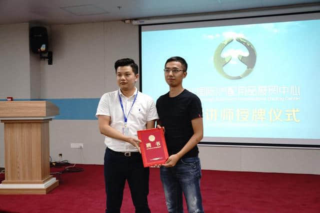 中国永福益友汽车文化节:新核心,一起嗨! 中国永福益友汽车文化节:新核心,一起嗨!