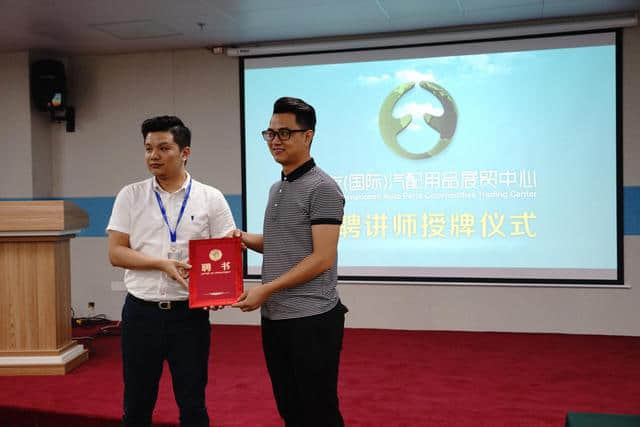 中国永福益友汽车文化节:新核心,一起嗨! 中国永福益友汽车文化节:新核心,一起嗨!