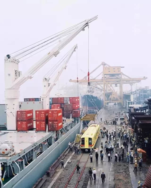 有个身家百亿嘅广州仔过生日,你唔准备同佢讲声生日快乐? 有个身家百亿嘅广州仔过生日,你唔准备同佢讲声生日快乐?