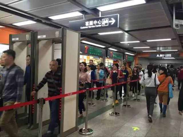 有个身家百亿嘅广州仔过生日,你唔准备同佢讲声生日快乐? 有个身家百亿嘅广州仔过生日,你唔准备同佢讲声生日快乐?