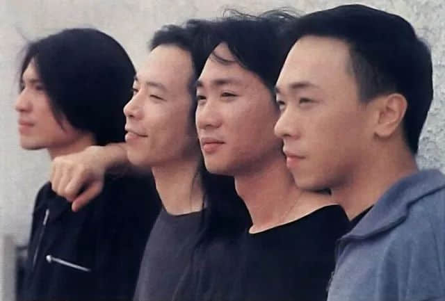 天空海阔仍在,而你永远留在31岁 天空海阔仍在,而你永远留在31岁