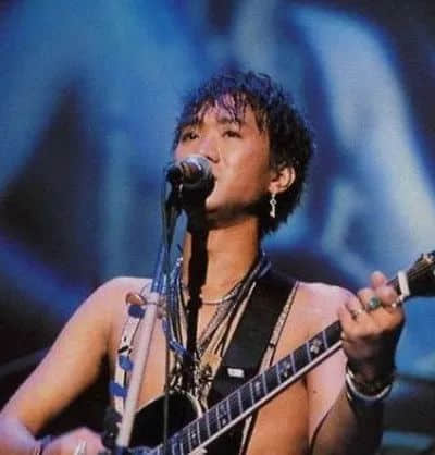 天空海阔仍在,而你永远留在31岁 天空海阔仍在,而你永远留在31岁