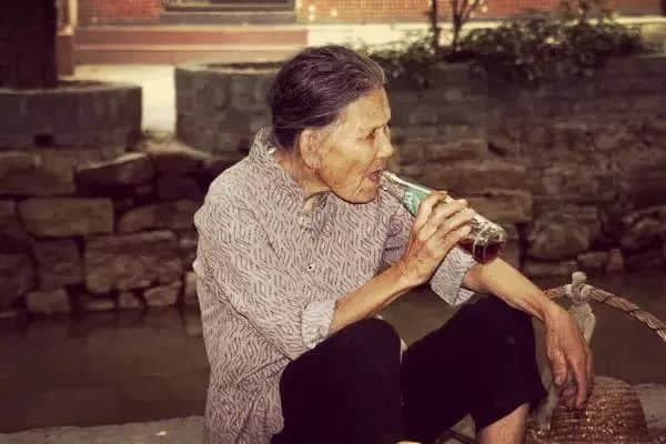 肥宅快乐水是大家的,唯独沙示是属于广州的 肥宅快乐水是大家的,唯独沙示是属于广州的