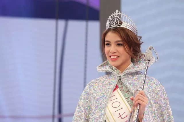 我用咗一分钟,令自己做咗香港小姐冠军! 我用咗一分钟,令自己做咗香港小姐冠军!