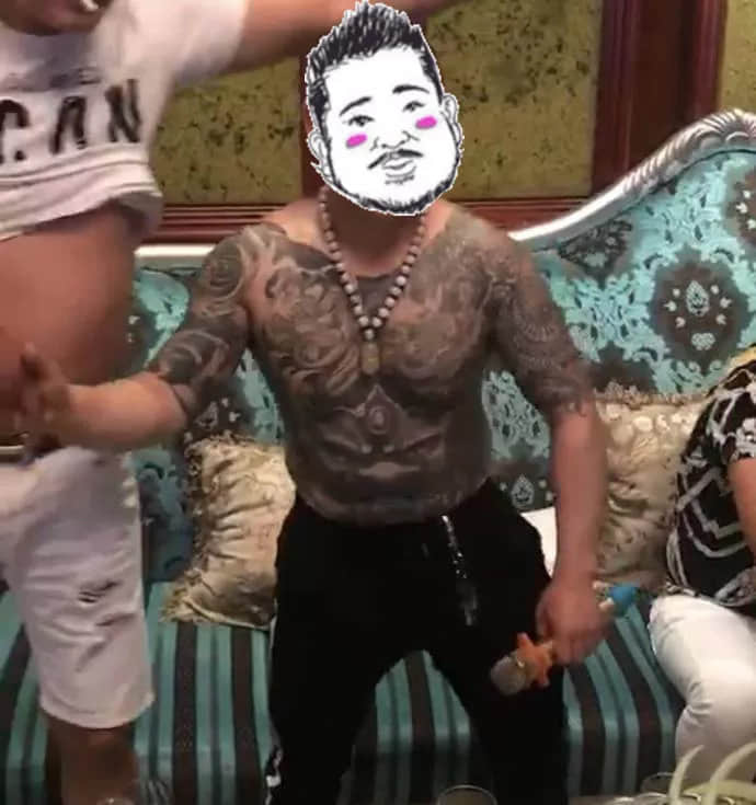 江湖大佬龙哥:以前我冇得拣,依家想做返个人! 江湖大佬龙哥:以前我冇得拣,依家想做返个人!