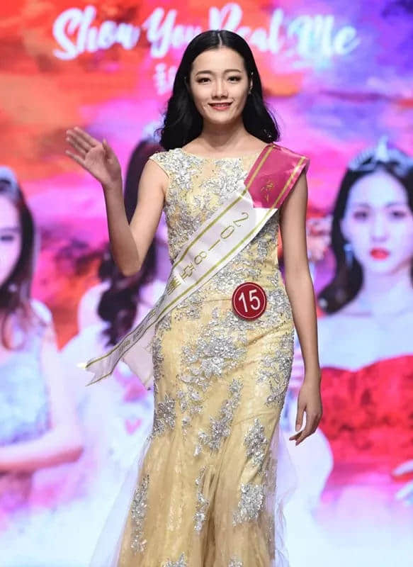 恐怖过香港小姐!“亚洲小姐”海选场面震撼!网友:惊吓过午夜凶铃... 恐怖过香港小姐!“亚洲小姐”海选场面震撼!网友:惊吓过午夜凶铃...