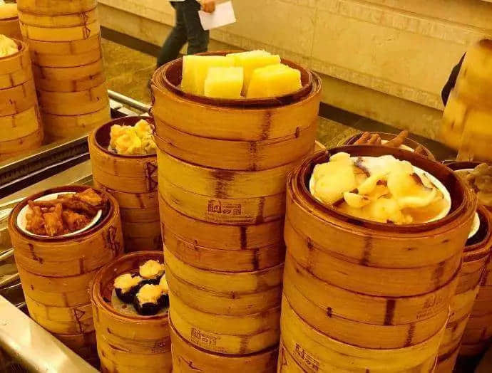 一星期告别两间老店,老字号已经讨不了广州人的欢心吗? 一星期告别两间老店,老字号已经讨不了广州人的欢心吗?