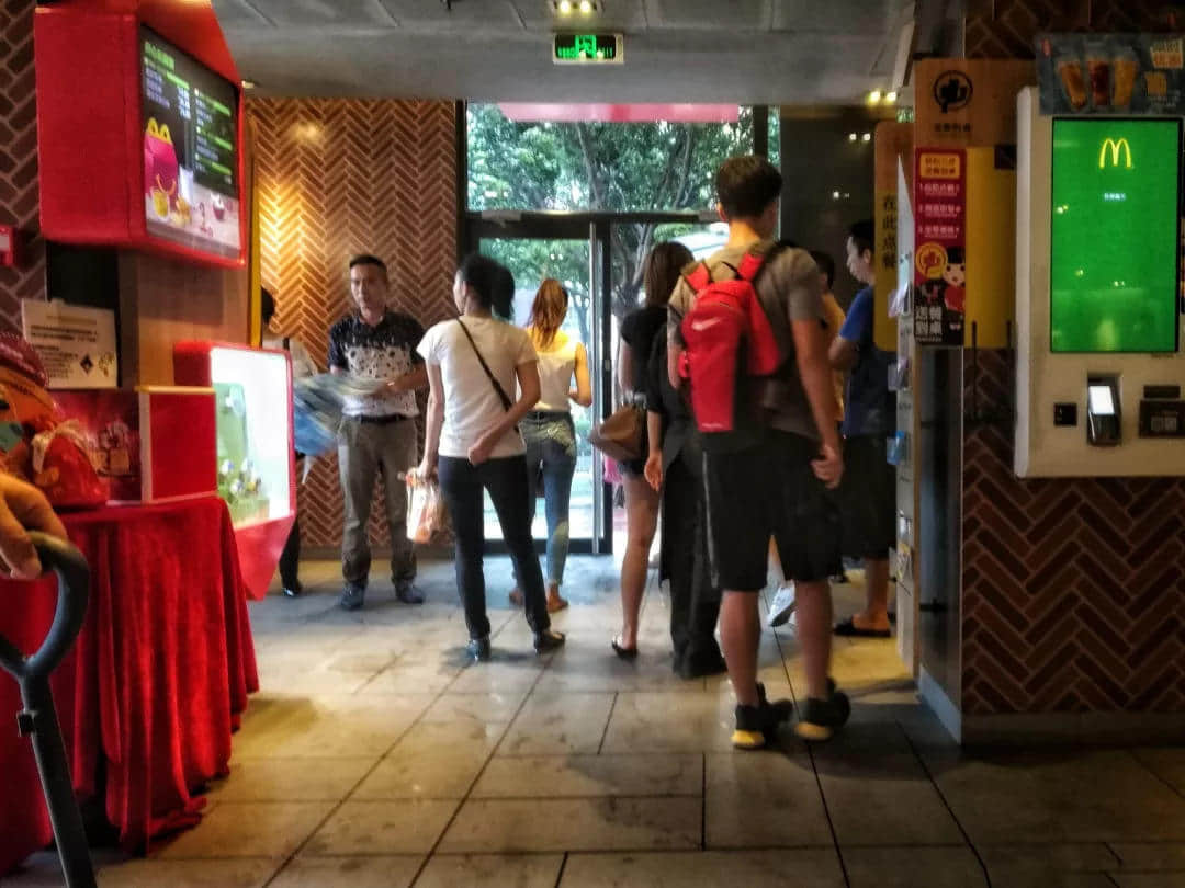 “山竹”过境 “山竹”过境