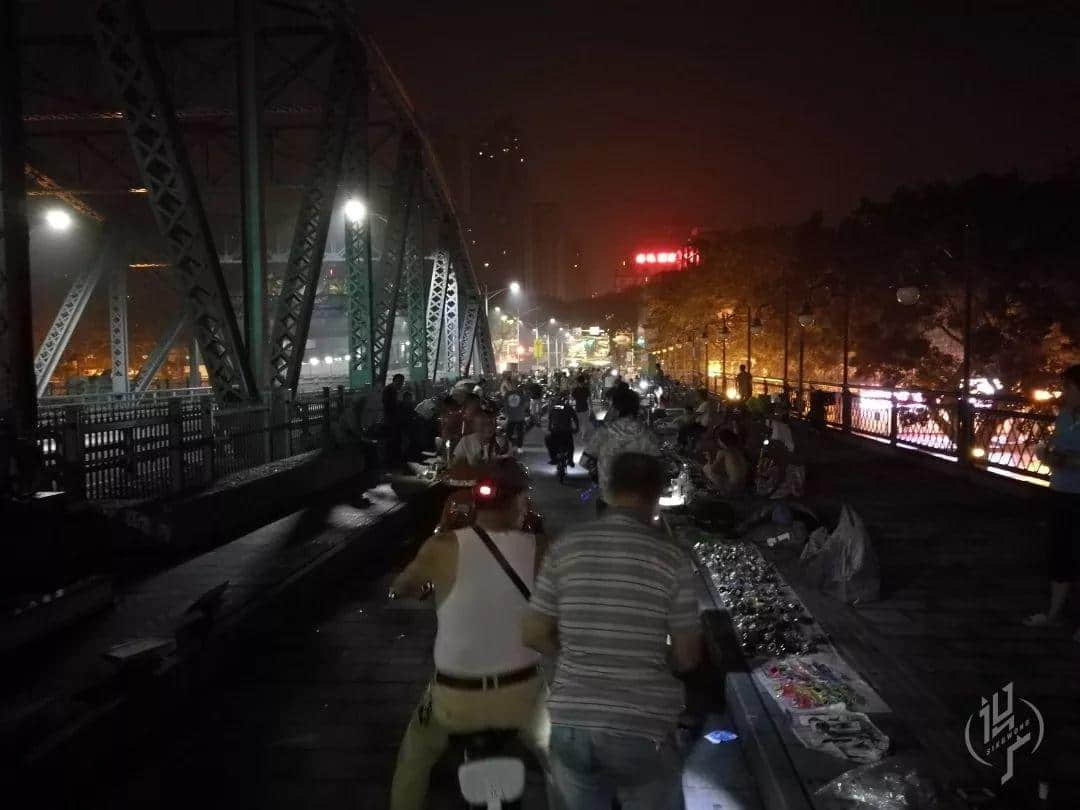 古有“鬼市”天光墟,广州人你去唔去? 古有“鬼市”天光墟,广州人你去唔去?