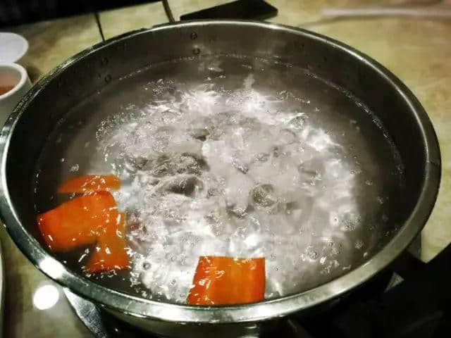 在广东,有一种境界叫清水打边炉 在广东,有一种境界叫清水打边炉