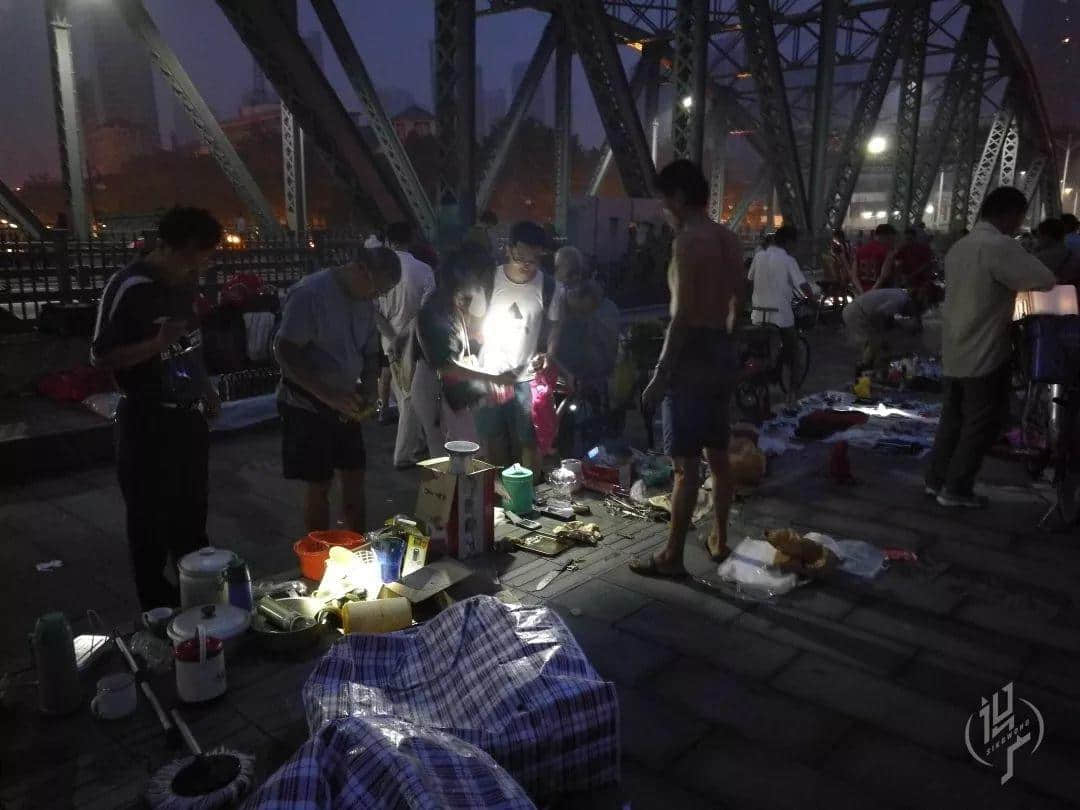 古有“鬼市”天光墟,广州人你去唔去? 古有“鬼市”天光墟,广州人你去唔去?