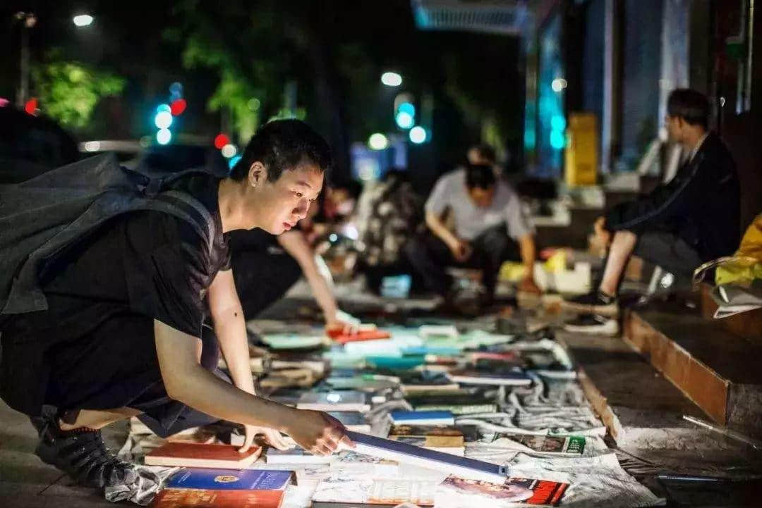 古有“鬼市”天光墟,广州人你去唔去? 古有“鬼市”天光墟,广州人你去唔去?