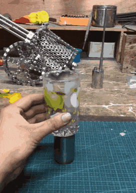 最惨网红!设计1000多件产品,各个火爆,却一个都没人买... 最惨网红!设计1000多件产品,各个火爆,却一个都没人买...