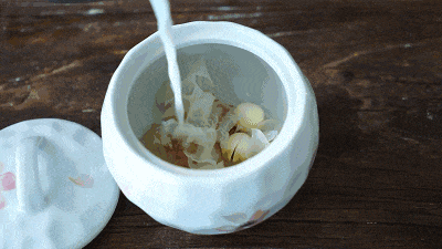 饮再多奶茶,都比唔上一碗广东糖水 饮再多奶茶,都比唔上一碗广东糖水