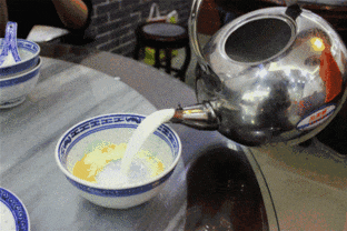 饮再多奶茶,都比唔上一碗广东糖水 饮再多奶茶,都比唔上一碗广东糖水