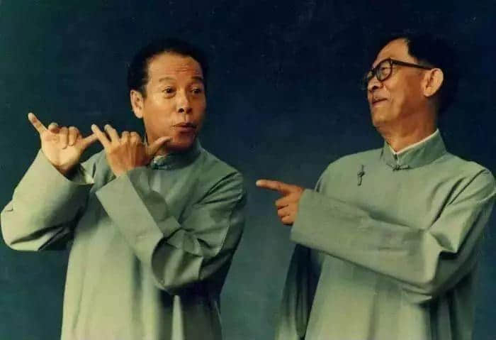 广州再多高楼,都不如小时候嘅榕树头 广州再多高楼,都不如小时候嘅榕树头