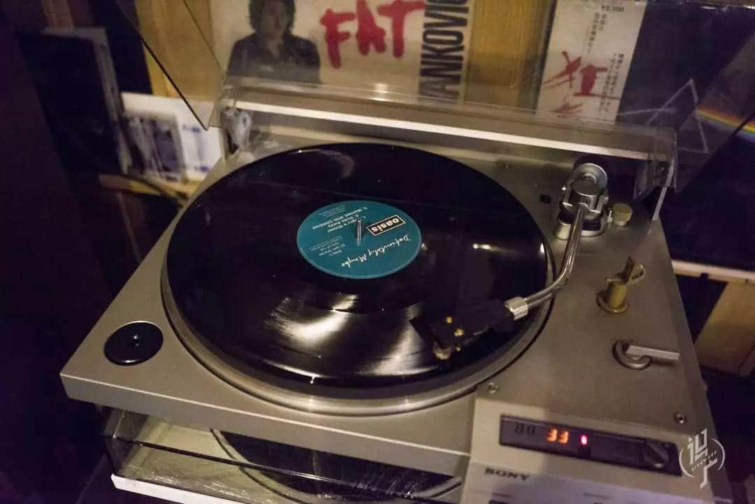 体育西横街小区里,藏着全广州最值得一去的黑胶唱片店 体育西横街小区里,藏着全广州最值得一去的黑胶唱片店