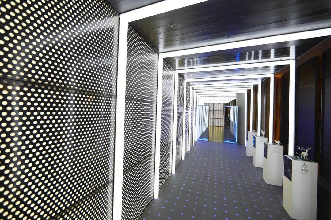 今年圣诞,我哋一于留喺广州睇“雪”! 今年圣诞,我哋一于留喺广州睇“雪”!