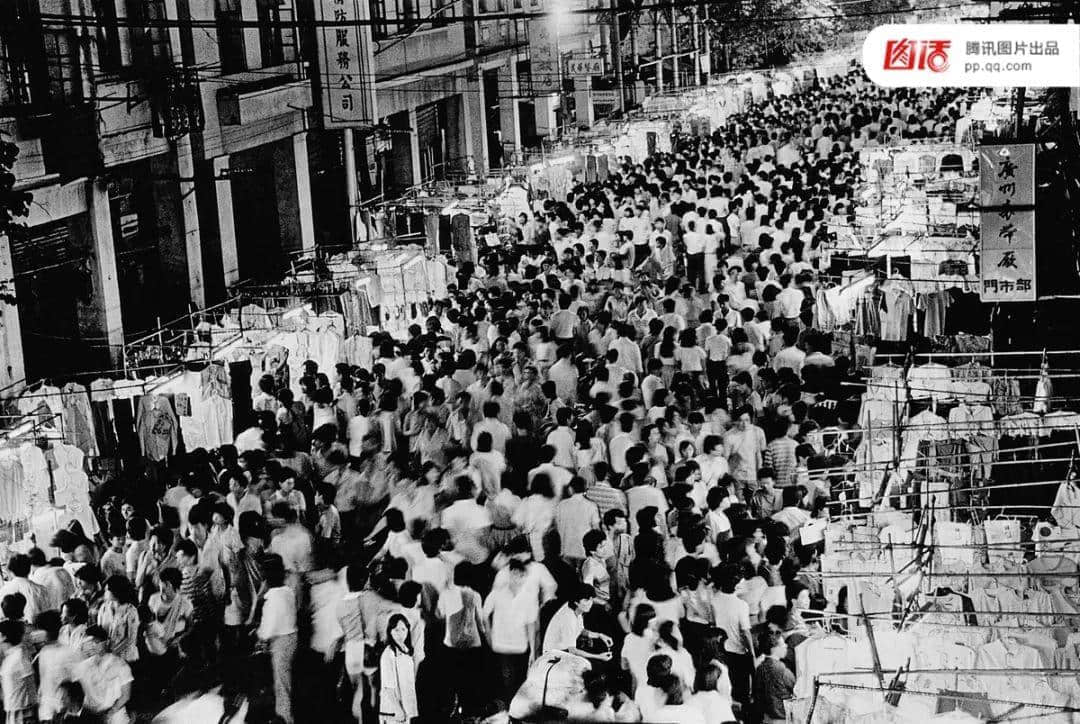 安哥镜头下的改革开放40年:不过是小人物的悲与喜 安哥镜头下的改革开放40年:不过是小人物的悲与喜