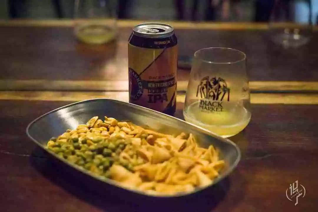 隐藏在五羊邨的这家小酒屋,能喝到来自全世界的精酿 隐藏在五羊邨的这家小酒屋,能喝到来自全世界的精酿