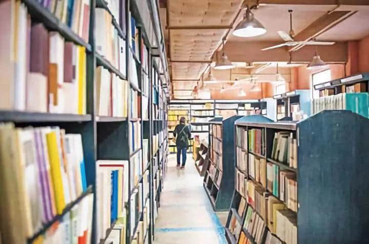 消逝与涅槃——广州实体书店物语 消逝与涅槃——广州实体书店物语