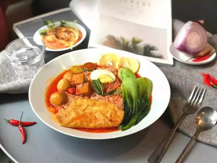 消逝与涅槃——广州实体书店物语 消逝与涅槃——广州实体书店物语