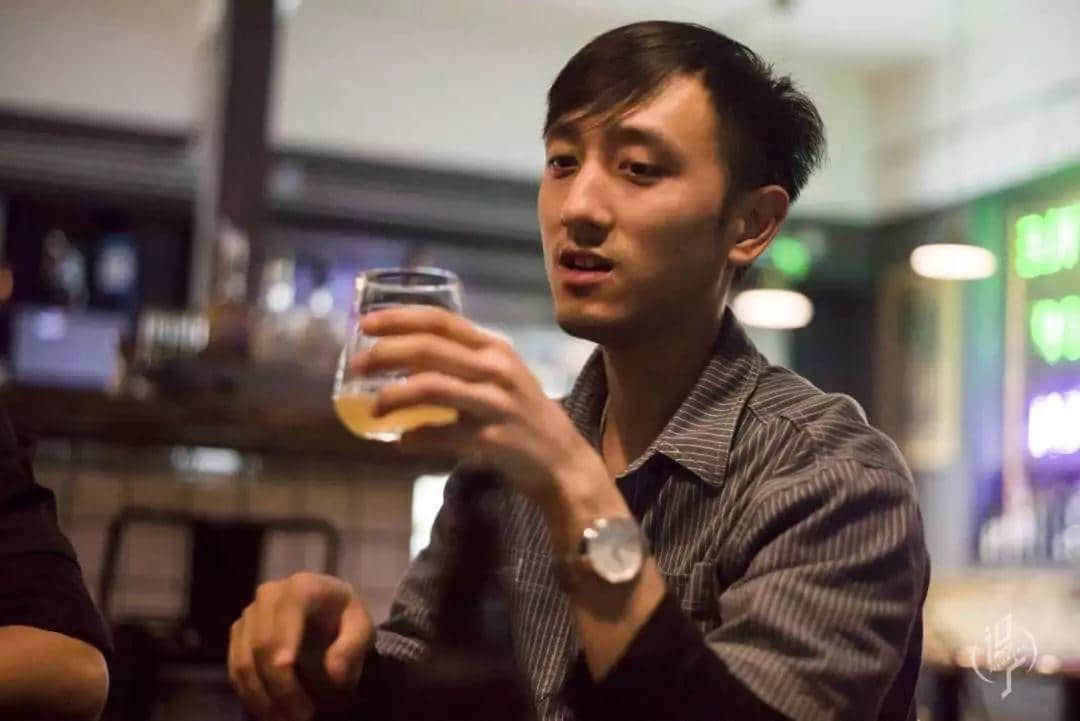 隐藏在五羊邨的这家小酒屋,能喝到来自全世界的精酿 隐藏在五羊邨的这家小酒屋,能喝到来自全世界的精酿