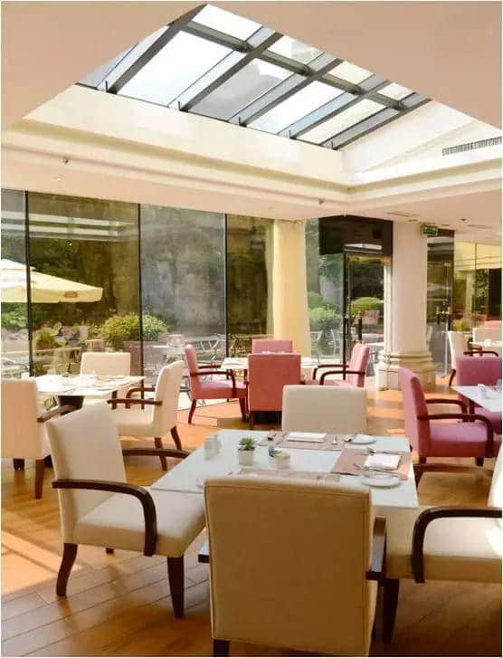 今年圣诞,我哋一于留喺广州睇“雪”! 今年圣诞,我哋一于留喺广州睇“雪”!