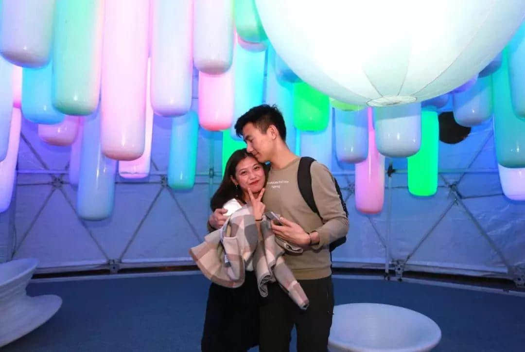 广州春节打卡圣地,追寻光与好玩的一切,尽在这里! 广州春节打卡圣地,追寻光与好玩的一切,尽在这里!