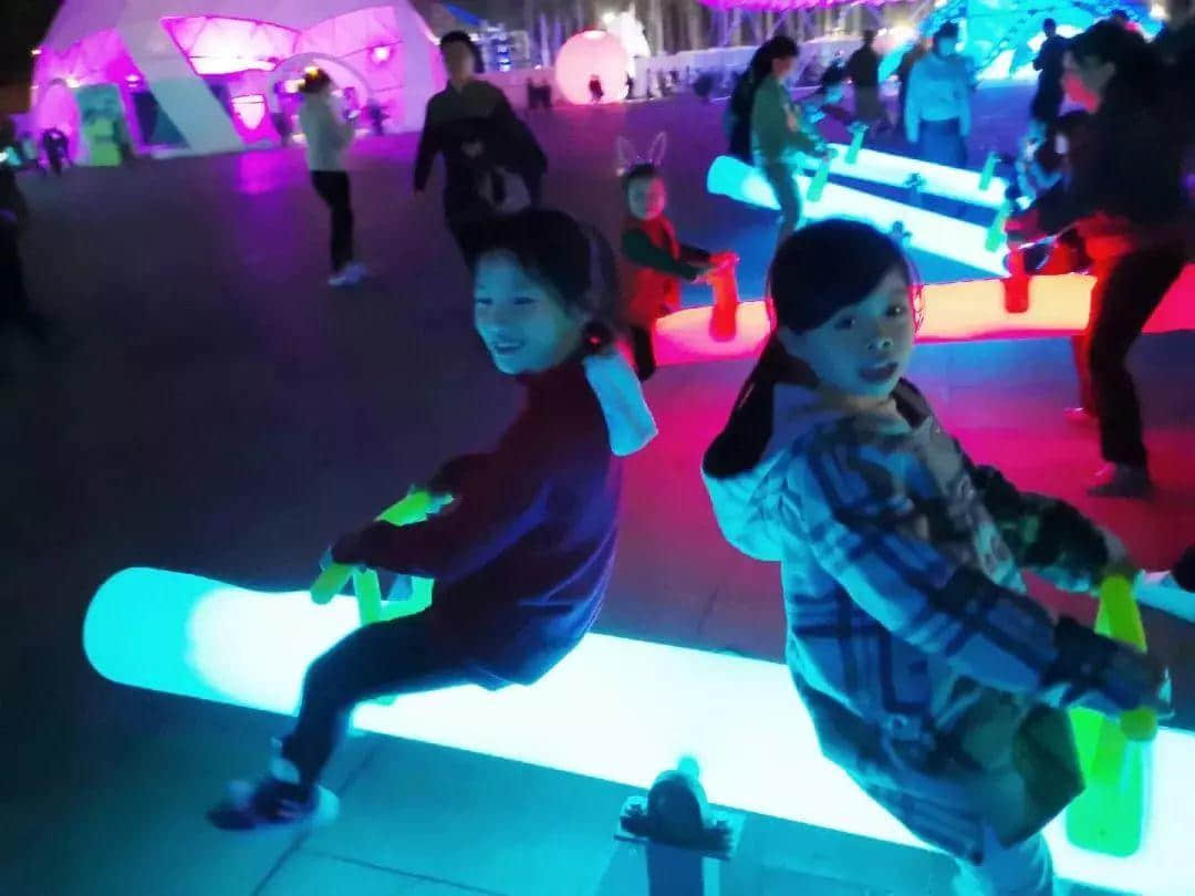 广州春节打卡圣地,追寻光与好玩的一切,尽在这里! 广州春节打卡圣地,追寻光与好玩的一切,尽在这里!