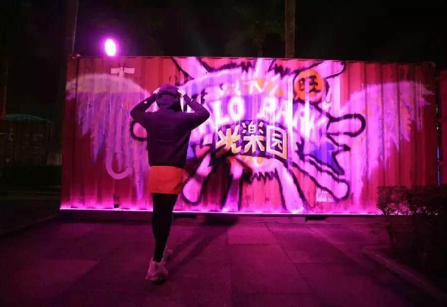 广州春节打卡圣地,追寻光与好玩的一切,尽在这里! 广州春节打卡圣地,追寻光与好玩的一切,尽在这里!