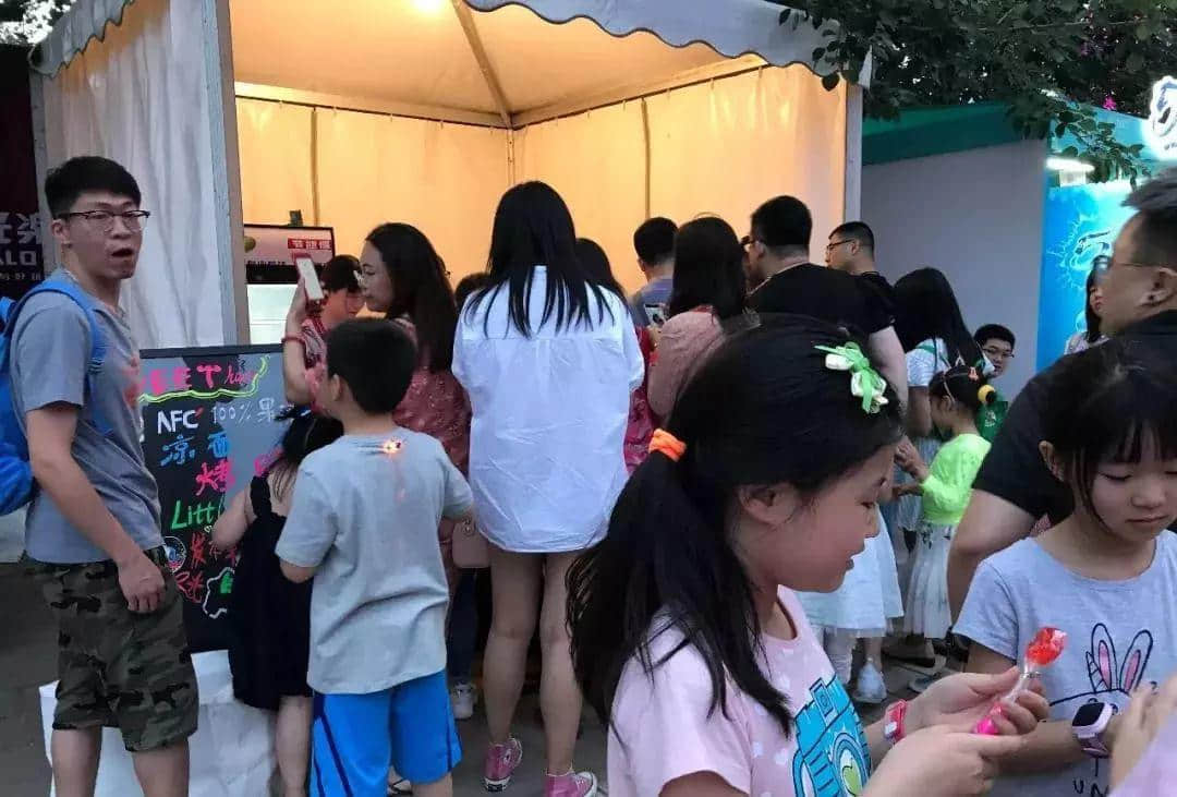 广州春节打卡圣地,追寻光与好玩的一切,尽在这里! 广州春节打卡圣地,追寻光与好玩的一切,尽在这里!