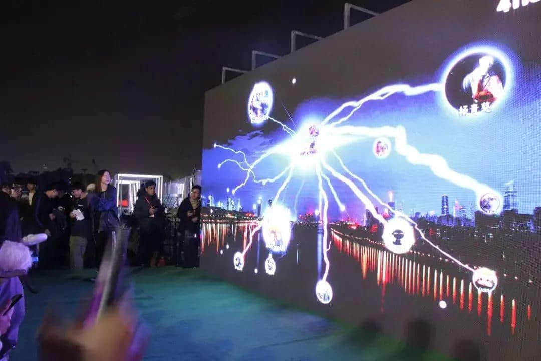 广州春节打卡圣地,追寻光与好玩的一切,尽在这里! 广州春节打卡圣地,追寻光与好玩的一切,尽在这里!