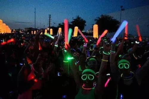 广州春节打卡圣地,追寻光与好玩的一切,尽在这里! 广州春节打卡圣地,追寻光与好玩的一切,尽在这里!