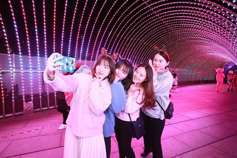 广州春节打卡圣地,追寻光与好玩的一切,尽在这里! 广州春节打卡圣地,追寻光与好玩的一切,尽在这里!