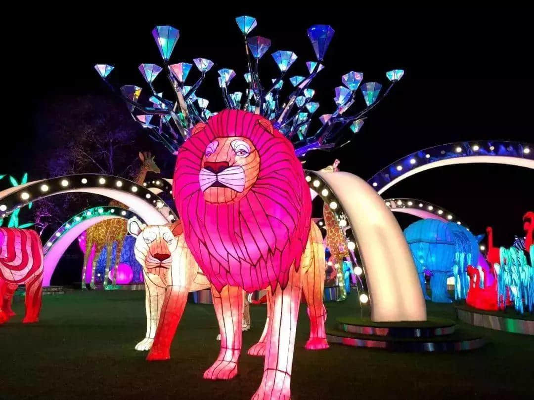 广州春节打卡圣地,追寻光与好玩的一切,尽在这里! 广州春节打卡圣地,追寻光与好玩的一切,尽在这里!