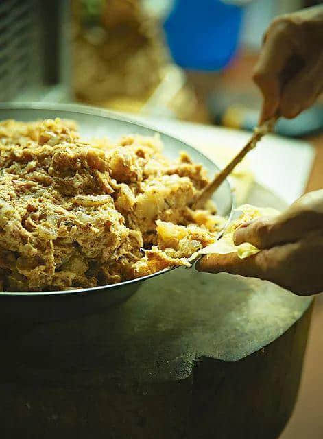 在广州,不是每一碗云吞面都配叫细蓉 在广州,不是每一碗云吞面都配叫细蓉