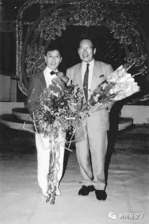 粤语相声还能靠黄俊英续几年命? 粤语相声还能靠黄俊英续几年命?