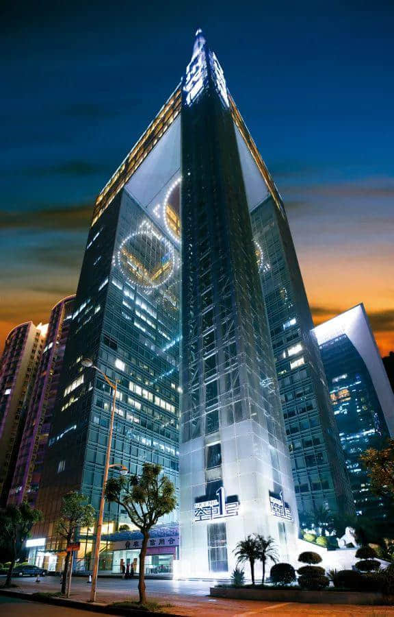 33年，这家服务了几代广州人的海鲜酒家却越做越年轻了！