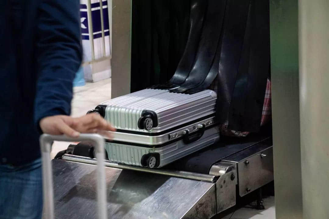 今日嘅广州地铁:机人人人人人人人人人人人人人人人人人你人人人人人人人人 今日嘅广州地铁:机人人人人人人人人人人人人人人人人人你人人人人人人人人