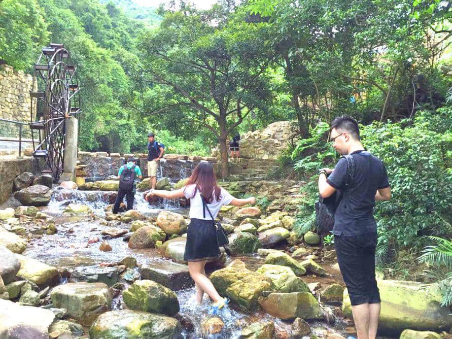 踏青来撒野 玩尽好时光! 踏青来撒野 玩尽好时光!